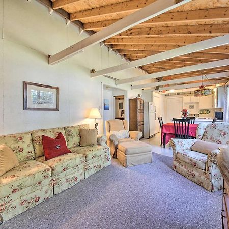 Rustic Retreat Across From Lake Family Friendly! Union Екстериор снимка